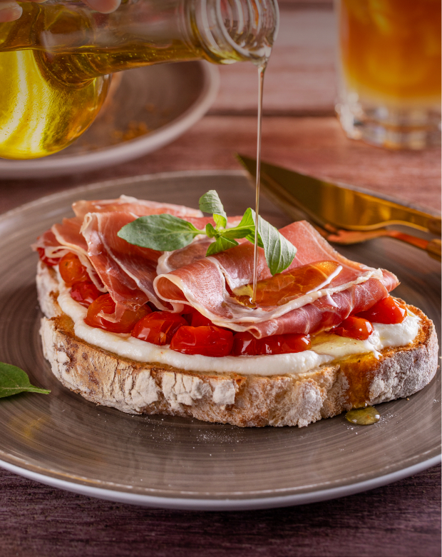 Toasts — Salgados Hachimitsu